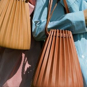 EUC Mansur gavriel pleated bucket bag